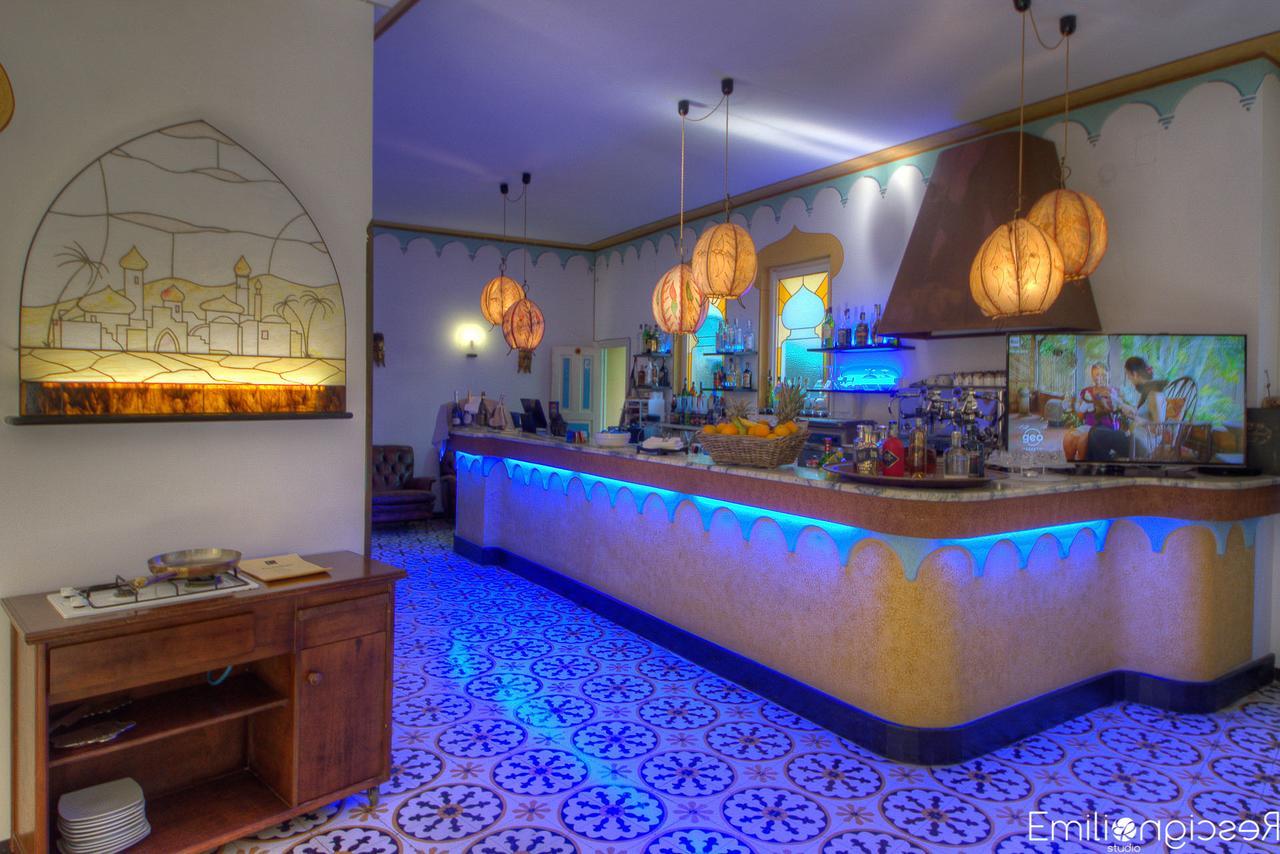 Hotel Arabesque Varigotti Exterior foto