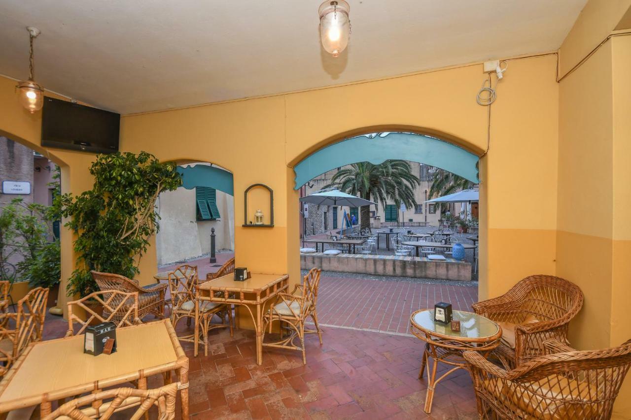 Hotel Arabesque Varigotti Exterior foto